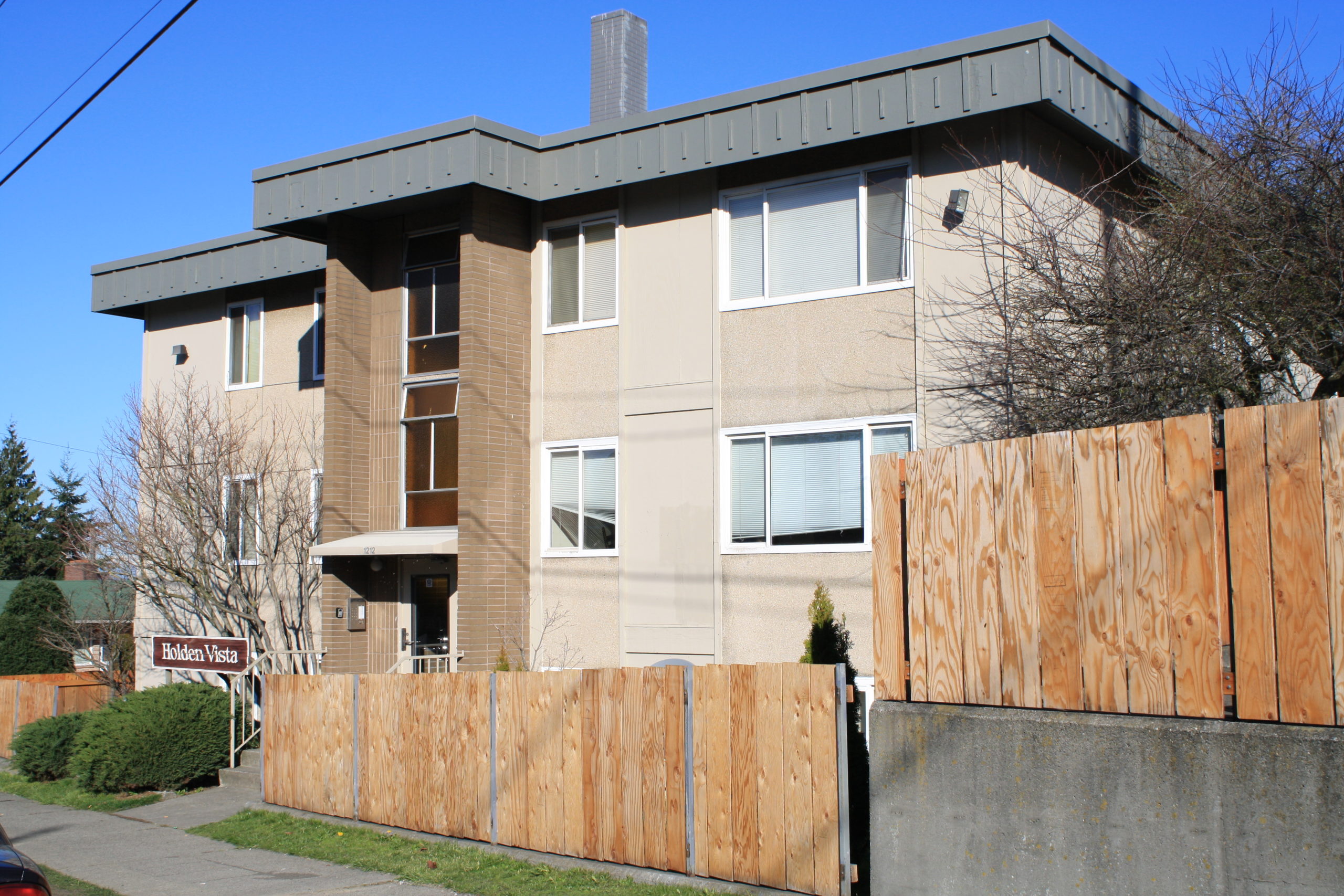 Holden Vista Community Roots Housing