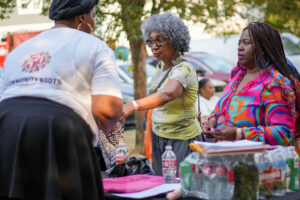 Resident Picnic 50 Year Anniversary Credit Suzi Pratt (103)
